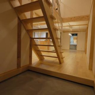 群馬で建てる、平屋でもない、２階建てでもない 　美しい日本の家　高崎