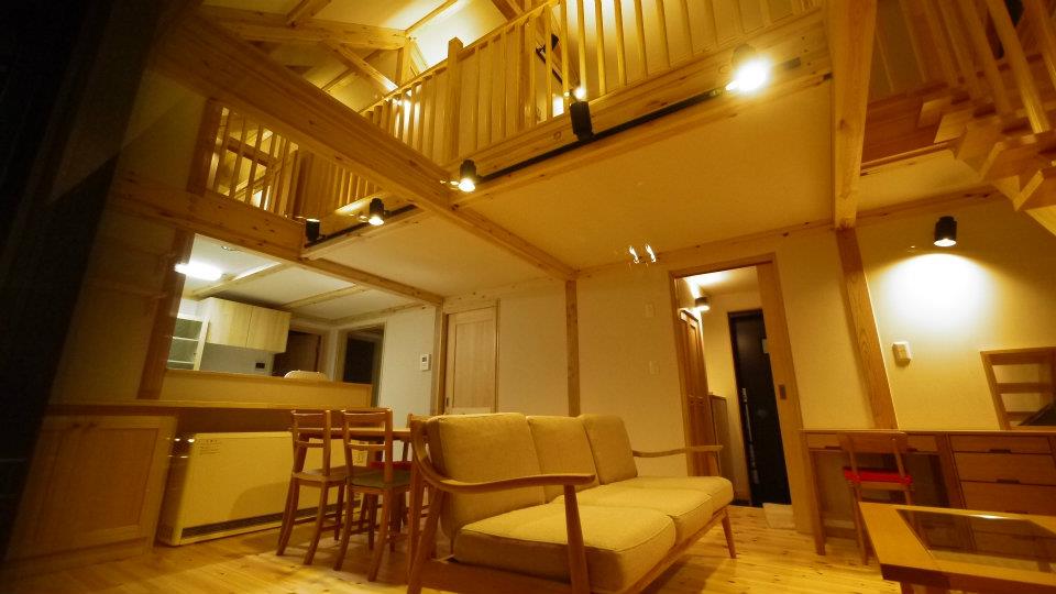カーサ・アマーレ群馬で建てる、平屋でもない、２階建てでもない 　美しい日本の家　高崎