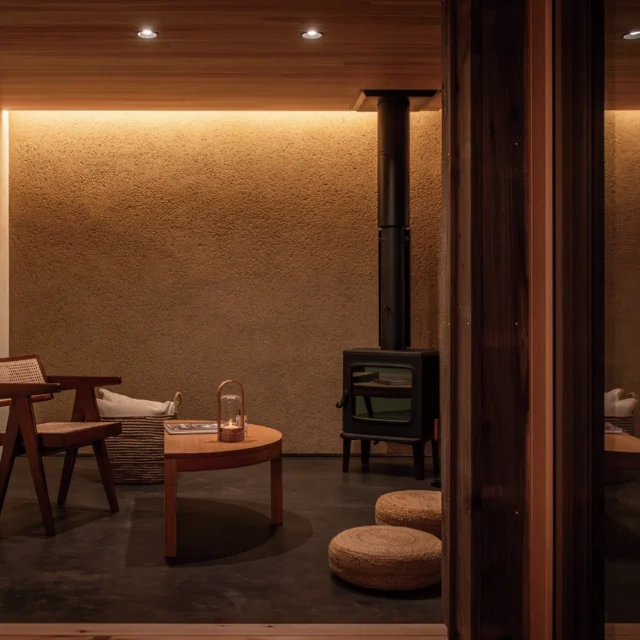 暖  シンクホーム｜群馬
〜Wool＆Wood  
SHINKU HOME deaign FLAT HOUSE〜  自然素材でつくる平屋のデザインハウス専門店　  『流行に流されない』『自分らしさ』を大切にする住まいのアイデアをお届けします。  ＿＿＿＿＿＿＿＿＿＿＿＿＿＿＿＿　  資料請求・無料相談会・見学会の申し込みはHPからよろしくお願いします。
⬇️詳しくはプロフィールのリンクから
@shinku_home 
＿＿＿＿＿＿＿＿＿＿＿＿＿＿＿＿  【家づくりの特徴】
① 赤ちゃん基準のやさしい家づくり
アトピー､シックハウスに悩まされ･･･
羊毛断熱材･無垢材・コットン･しっくい・化学物資過敏症対応  ② 超長期優良住宅への取り組み
建築地と暮らし方で考える高断熱・高気密住宅
適地適作の家づくりで過剰スペックを抑える　  ③  平屋のすすめ
結婚・子育て・独立・夫婦二人・介護
コミュニケーション・家事楽だから永年満足　  ④  流行に流されない家　美しいデザインコードでつくる自由設計の平屋　企画住宅でありながら同じ家は一つもない、こだわりをめいっぱいつめこんでもけっして失敗しない、コンセプト型の注文住宅  ⑤  正しいライフプランのすすめ
借りられる住宅ローンで予算を決めてはいけない「変動､固定、団信、三大疾病、繰上げ返済、40年、50年、新NISA、イデコ･･･」
先ずは正しいお金の知識を身につけて下さい。  ⑥  床暖房も全館空調もいらない
実際の住み心地の体感
オーナー邸（シンクホームのＯＢ様）で展示場では伝わらないリアル暮らしを体感ください。　  ⑦  夢ノートではじめる家づくり　「自分らしさ」にとことんこだわりを。
家づくりの目的を明確にします。あなたの夢をあきらめない、妥協しない家づくり  〜〜〜〜〜〜〜〜〜〜〜〜〜〜〜
先ずは相談会へお越しください。
ご予約はホームページからお願いします🤲
プロフィールのリンクからHPへ
@shinku_home  #赤ちゃん基準の家づくり#自然素材の家 #無垢材 #羊毛断熱材 #高気密高断熱#長期優良住宅 
#流行に流されない
#あきることのないデザイン
#美しい平屋#平屋#ぐんまの平屋
#群馬工務店#前橋工務店#高崎工務店
#マイホーム#注文住宅#新築#住まい見学会