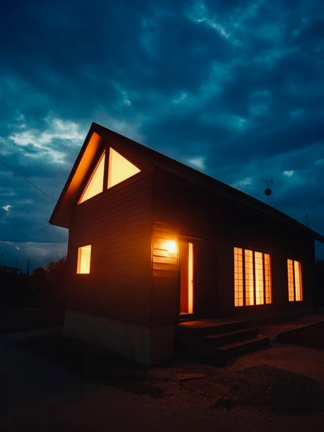 高台で最高の景色を手にした
榛名山を望む  流行は変わるけど、家族の記憶は色褪せない。
一瞬の「今っぽさ」より、ずっと続く「好き」を  シンクホーム｜群馬
〜Wool＆Wood  
SHINKU HOME deaign FLAT HOUSE〜  自然素材でつくる平屋のデザインハウス専門店　  『流行に流されない』『自分らしさ』を大切にする住まいのアイデアをお届けします。  ＿＿＿＿＿＿＿＿＿＿＿＿＿＿＿＿　  資料請求・無料相談会・見学会の申し込みはHPからよろしくお願いします。
⬇️詳しくはプロフィールのリンクから
@shinku_home 
＿＿＿＿＿＿＿＿＿＿＿＿＿＿＿＿  【家づくりの特徴】
① 赤ちゃん基準のやさしい家づくり
アトピー､シックハウスに悩まされ･･･
羊毛断熱材･無垢材・コットン･しっくい・化学物資過敏症対応  ② 超長期優良住宅への取り組み
建築地と暮らし方で考える高断熱・高気密住宅
適地適作の家づくりで過剰スペックを抑える　  ③  平屋のすすめ
結婚・子育て・独立・夫婦二人・介護
コミュニケーション・家事楽だから永年満足　  ④  流行に流されない家　美しいデザインコードでつくる自由設計の平屋　企画住宅でありながら同じ家は一つもない、こだわりをめいっぱいつめこんでもけっして失敗しない、コンセプト型の注文住宅  ⑤  正しいライフプランのすすめ
借りられる住宅ローンで予算を決めてはいけない「変動､固定、団信、三大疾病、繰上げ返済、40年、50年、新NISA、イデコ･･･」
先ずは正しいお金の知識を身につけて下さい。  ⑥  床暖房も全館空調もいらない
実際の住み心地の体感
オーナー邸（シンクホームのＯＢ様）で展示場では伝わらないリアル暮らしを体感ください。　  ⑦  夢ノートではじめる家づくり　「自分らしさ」にとことんこだわりを。
家づくりの目的を明確にします。あなたの夢をあきらめない、妥協しない家づくり  〜〜〜〜〜〜〜〜〜〜〜〜〜〜〜
先ずは相談会へお越しください。
ご予約はホームページからお願いします🤲
プロフィールのリンクからHPへ
@shinku_home  #赤ちゃん基準の家づくり#自然素材の家 #無垢材 #羊毛断熱材 #高気密高断熱長期優良住宅 
流行に流されない
あきることのないデザイン
美しい平屋平屋ぐんまの平屋
群馬工務店前橋工務店高崎工務店
マイホーム注文住宅新築住まい見学会
シンクホーム